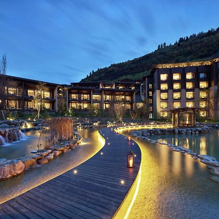 Hilton Jiuzhaigou Resort Zhangzha Town Eksteriør billede